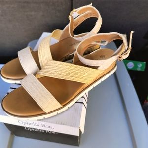 Brand New Women Sandals. Sz 9. $15